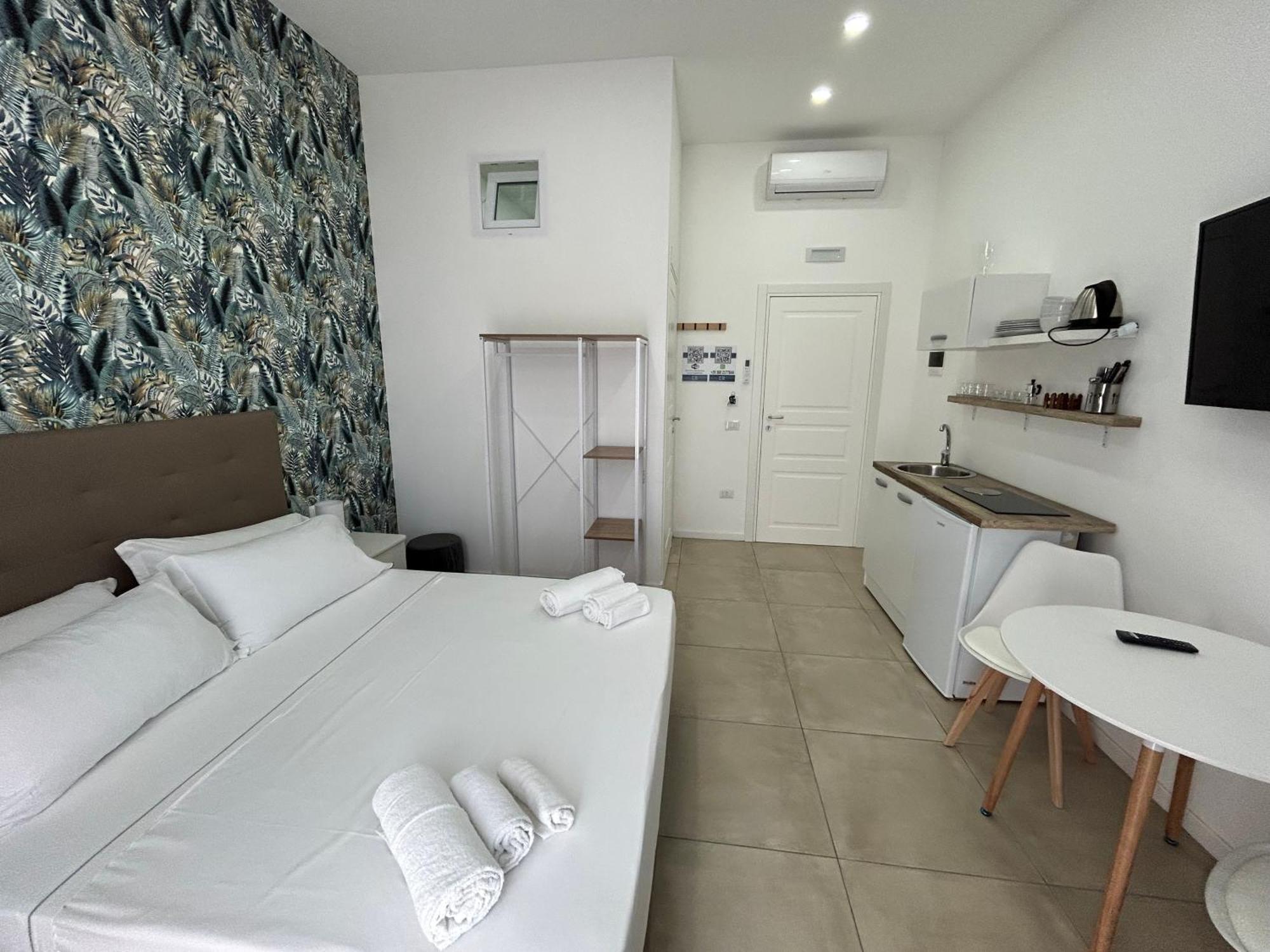 Enjoy Rooms Napoli Exterior foto