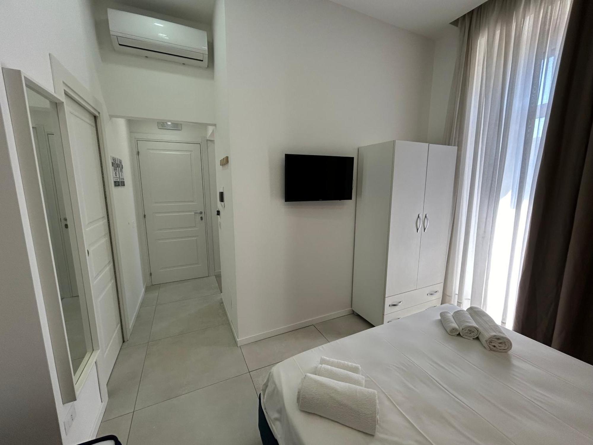 Enjoy Rooms Napoli Exterior foto