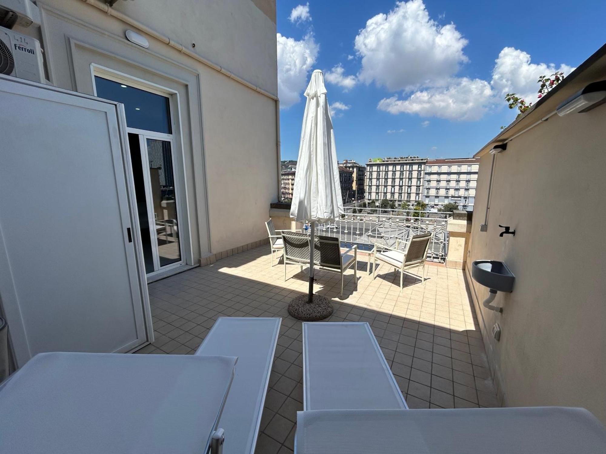 Enjoy Rooms Napoli Exterior foto